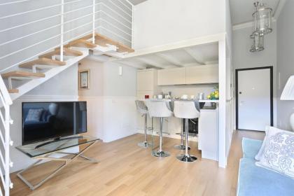 DESIGN APARTMENT in the heart of Florence - hosted by Sweetstay - image 15