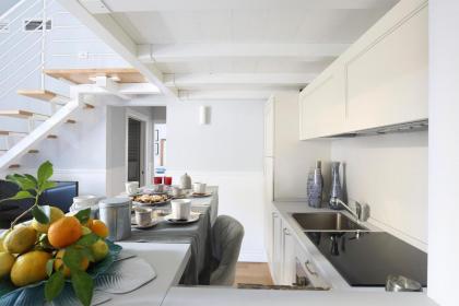 DESIGN APARTMENT in the heart of Florence - hosted by Sweetstay - image 20