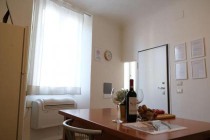 Morellino Apartment - image 11