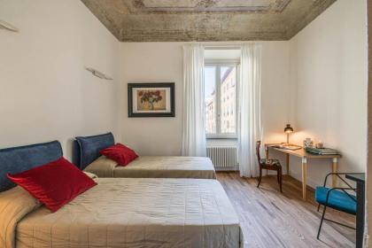 Apartments Florence - Brunelleschi Santo Spirito - image 7