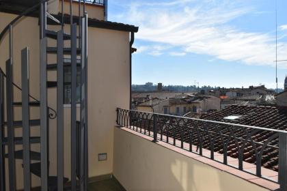 HR BEDROOMS IN FLORENCE - image 15