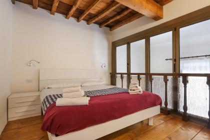 SANTA MARIA NOVELLA Bright and Modern Apartment - hosted by Sweetstay - image 10