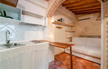 Beautiful apartment in Firenze with - image 14