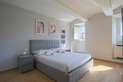 Luxury Suite in Florence - hosted by Sweetstay - image 2