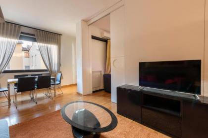 Ponte Vecchio Luxury Suite - image 9