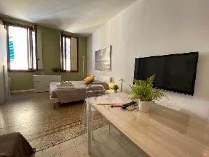 Terrazza Suite Apartment In Florence - image 11