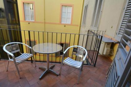 Antico Mercato Apartment 1 with Terrace - image 16