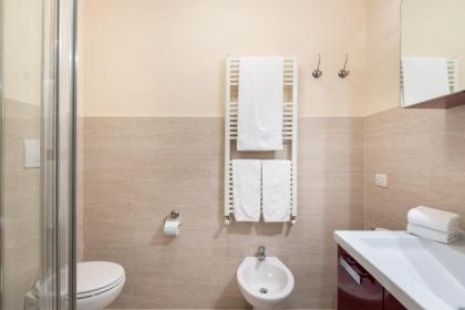 Design Apartments Florence Combo - image 16