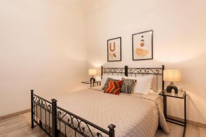 Apartments Florence-4 bedroom in Pellicceria (sx) - image 9