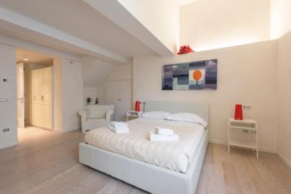 Le Grazie Luxury Apartment - image 10