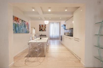 Le Grazie Luxury Apartment - image 2