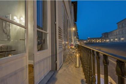 Pitti Terrace Luxury Apartment - image 20