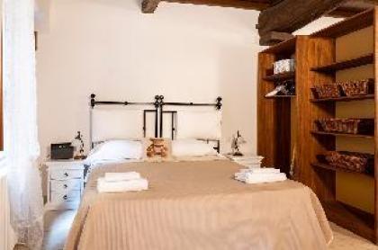 Country Style APT 5 min from Duomo / Uffizi - image 9