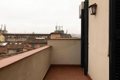 Palazzo Cecchi Luxury Apartment - image 18