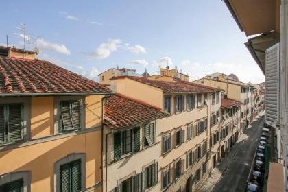 Florence Apartment-Hosted by Sweetstay - image 15