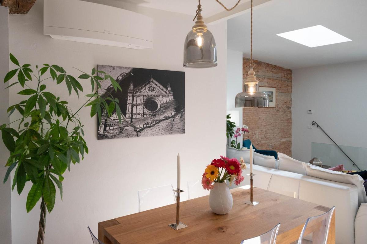 Design Loft in Florence - hosted by Sweetstay - image 6