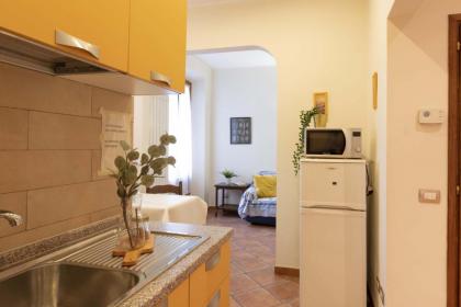 Italian Experience-Vintage Apartment in Florence - image 1