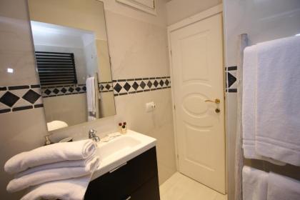 HomEdoApartments Deluxe Terme suite - image 20