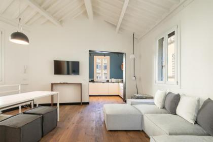 Sole Apartment - image 15