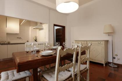 Palazzo Stiozzi-Ridolfi Luxury Apartment - image 7