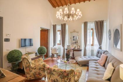 SANGALLO Suite-Hosted by Sweetstay - image 1