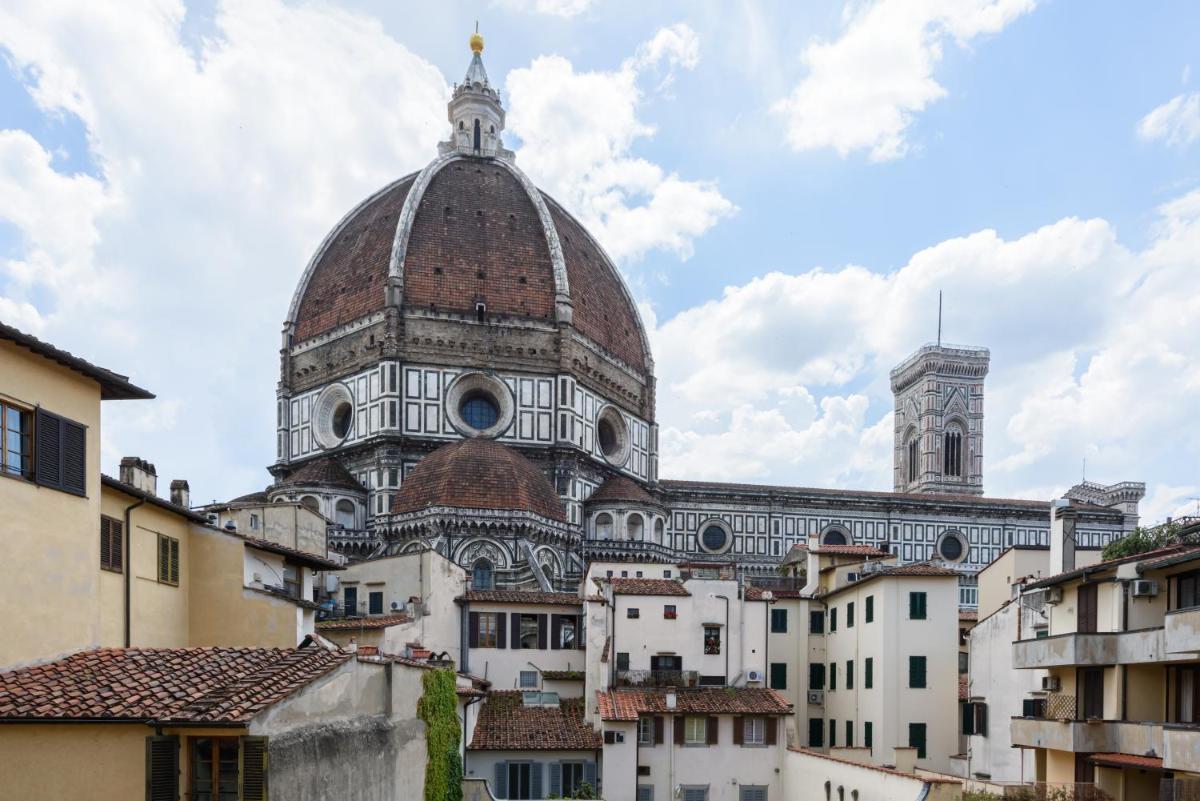 Ricasoli Duomo View - main image