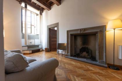 Ponte Vecchio Deluxe Apartament - image 10