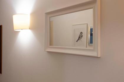 Ponte Vecchio Deluxe Apartament - image 15