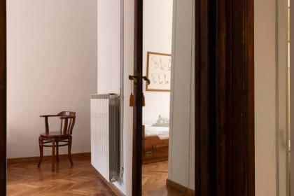 Ponte Vecchio Deluxe Apartament - image 16