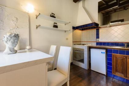 Borgo Art Apartment - image 8