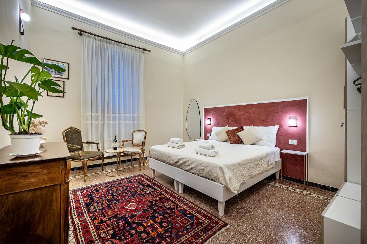 Brunelli Apartments Florence - main image