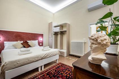 Brunelli Apartments Florence - image 17