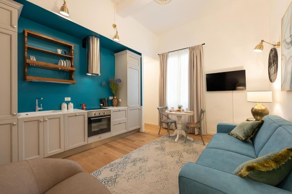 Florence Charming Apartments - Chic retreat a few steps from Santa Croce Square - main image