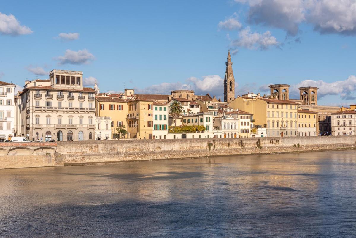 A due passi da Ponte Vecchio - image 4